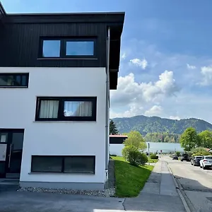 https://apartment-traumblick-zum-see.com-bavaria.com